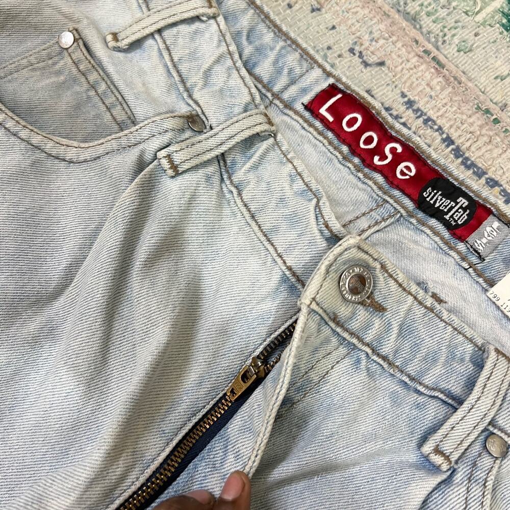 Vintage Levi's SilverTab Baggy Jeans Mens 35x33 Blue Denim Y2K Loose Lightwash - Picture 7 of 16